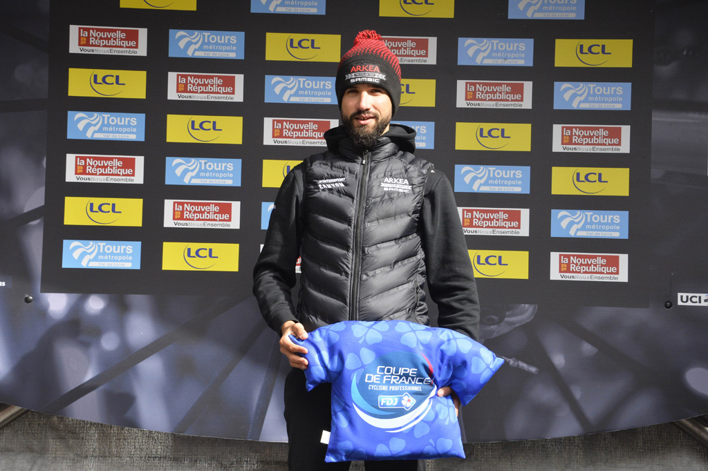 nacer-bouhanni-paris-tours-2020